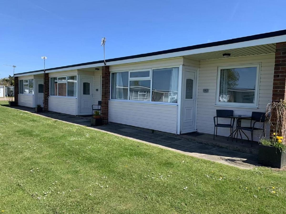 Sunbeach Chalets Great Yarmouth Eksteriør billede